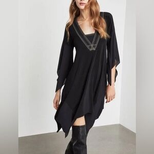 BCBG Max Azria Black Embroidered Caftan Dress Handkerchief Hem Kimono Sleeve